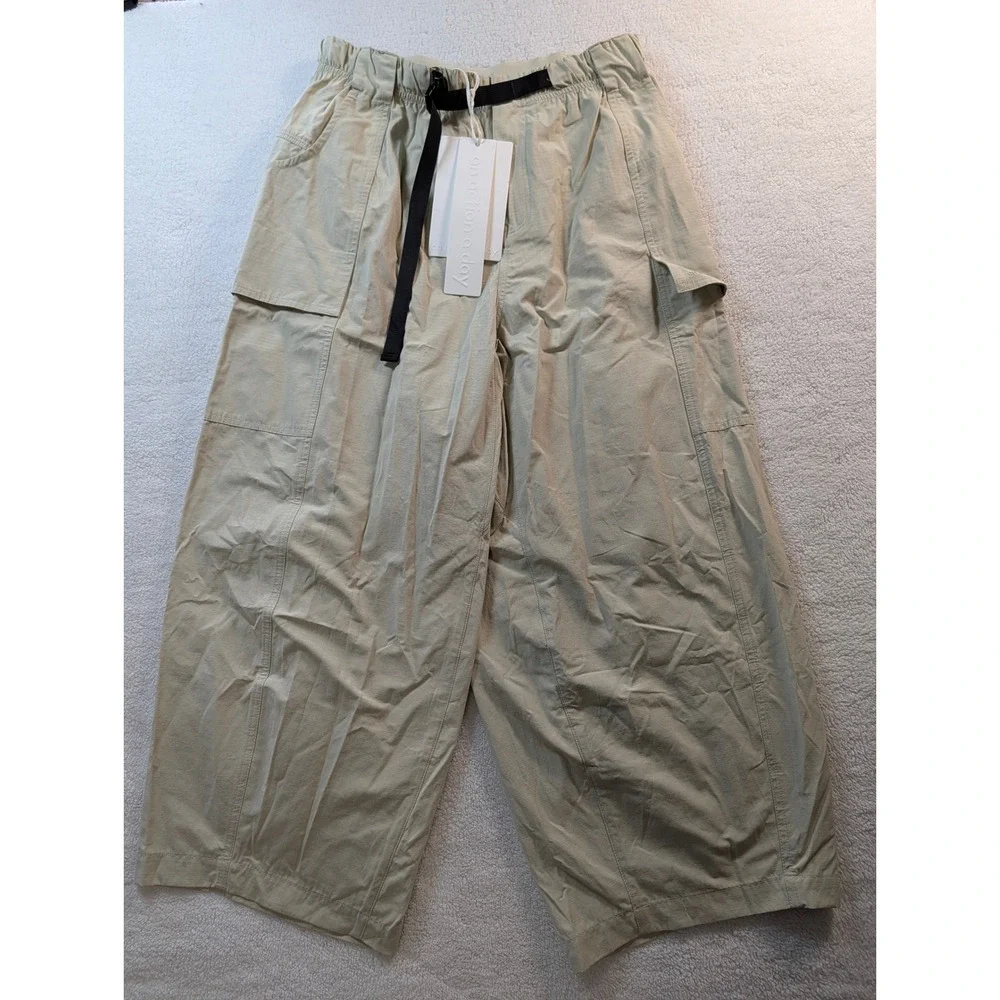 An Action A Day Tapered Utility Cargo Pants Off White Ripstop Cropped L Gorpcore